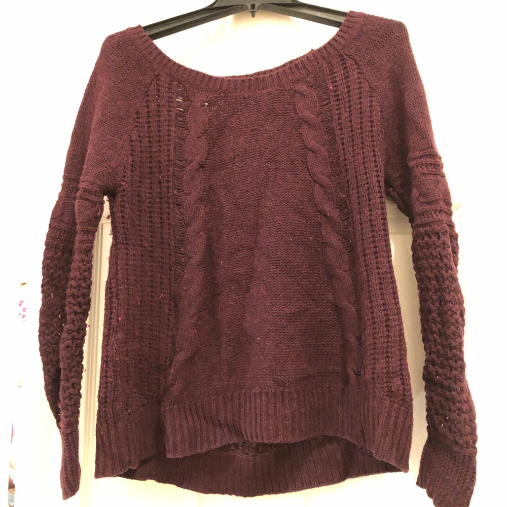 Maroon knit sweater